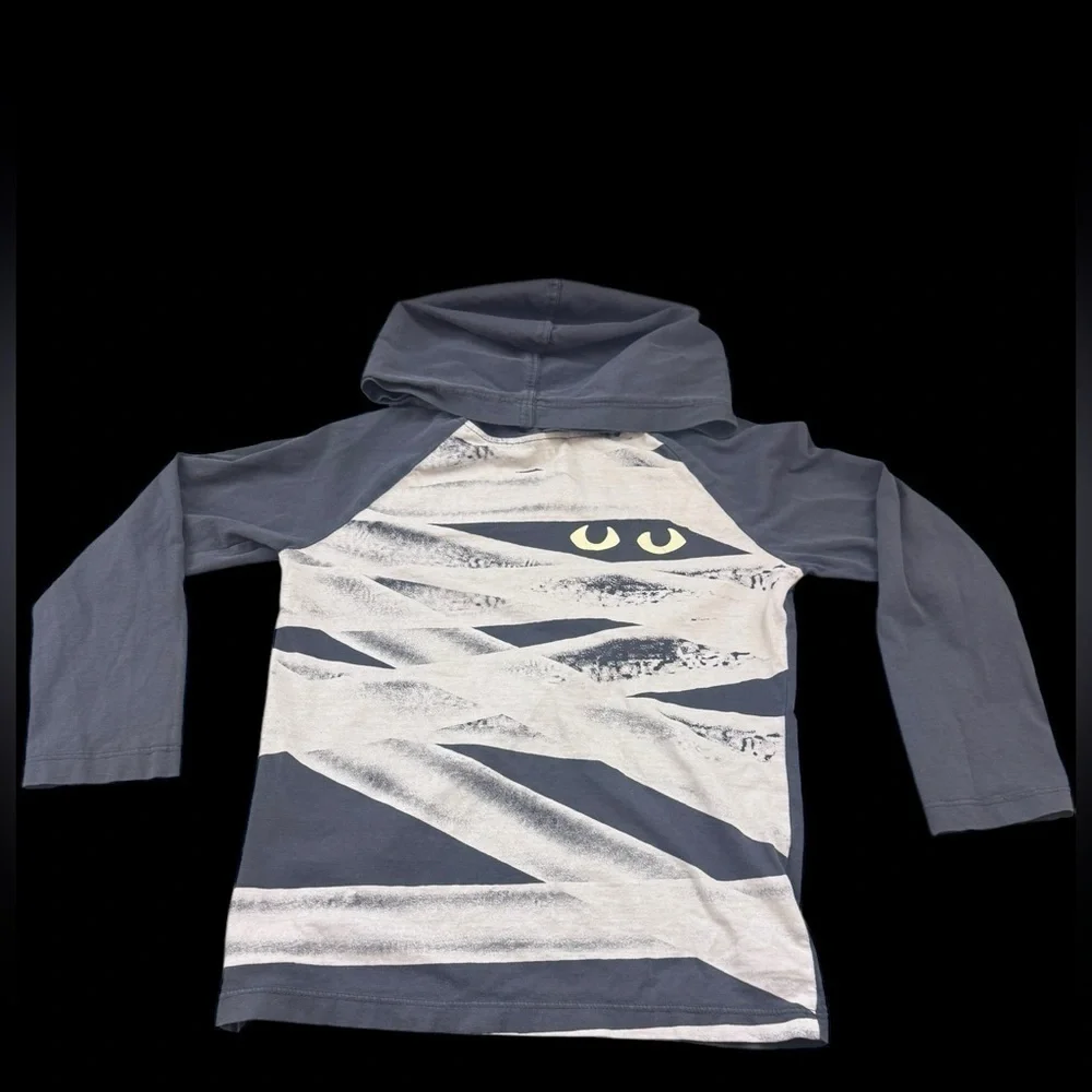 Gymboree hooded long-sleeve tee Size S (5-6)k148